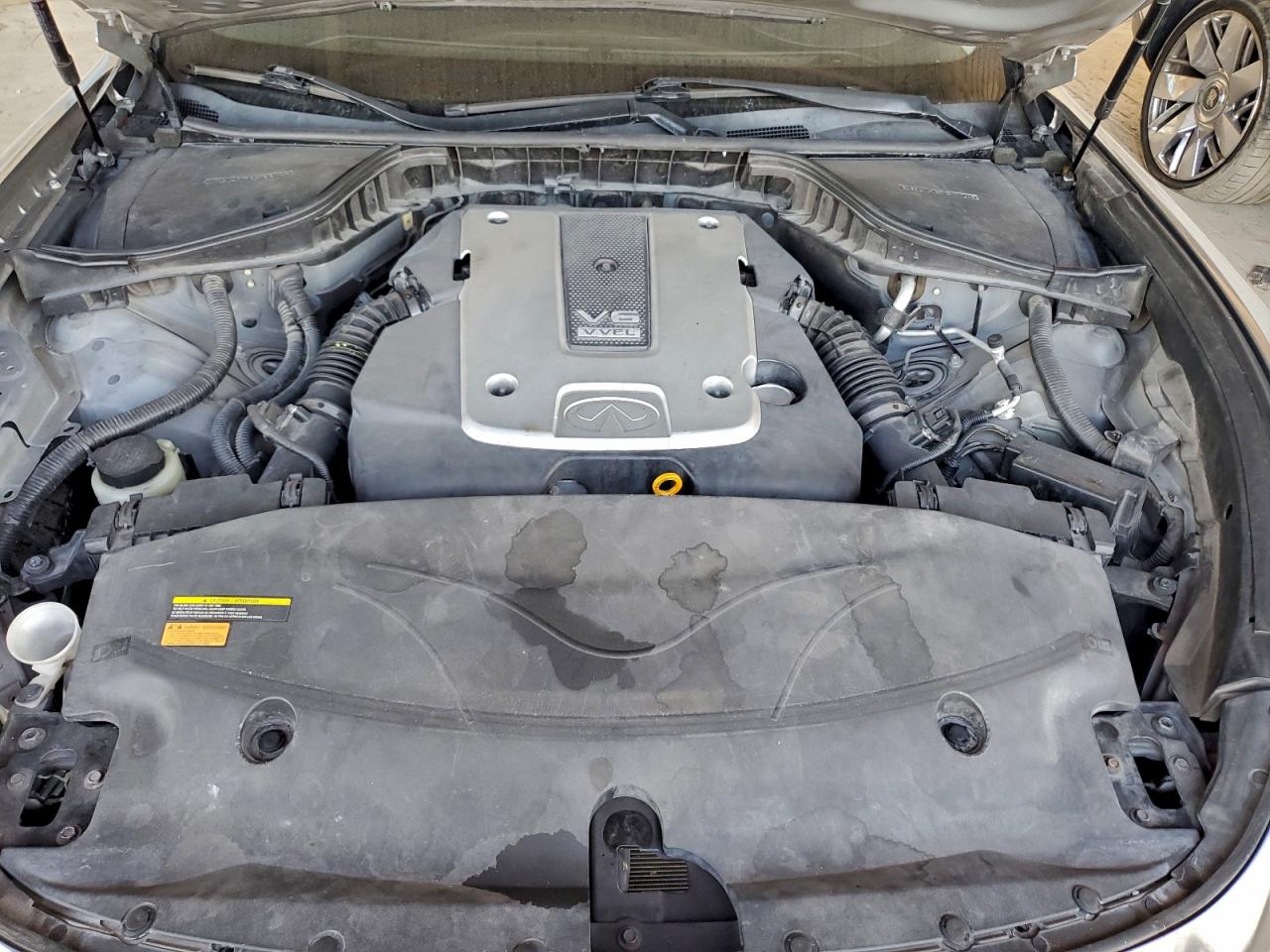 2013 INFINITI M37 photo 11