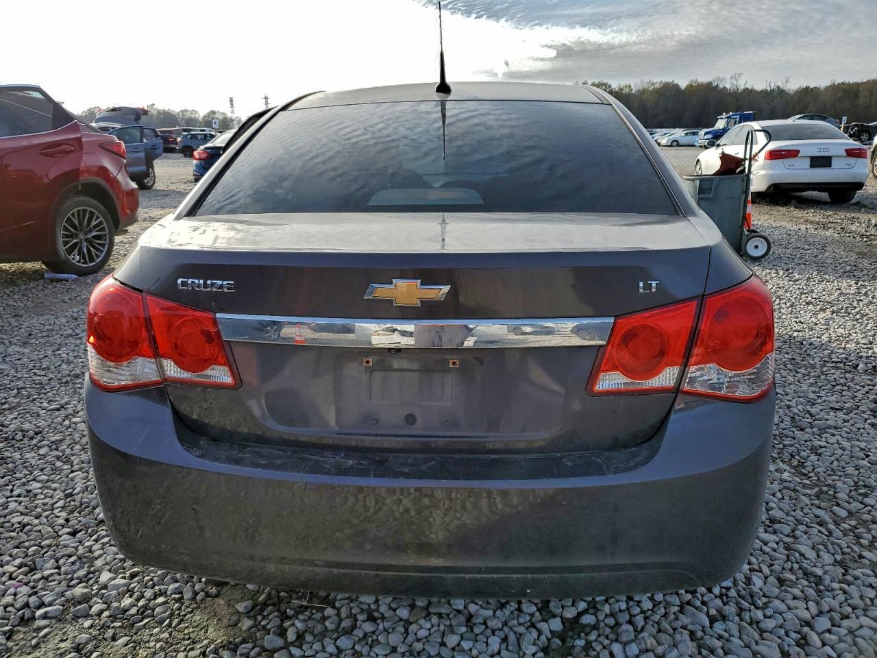 2014 CHEVROLET CRUZE LT photo 6