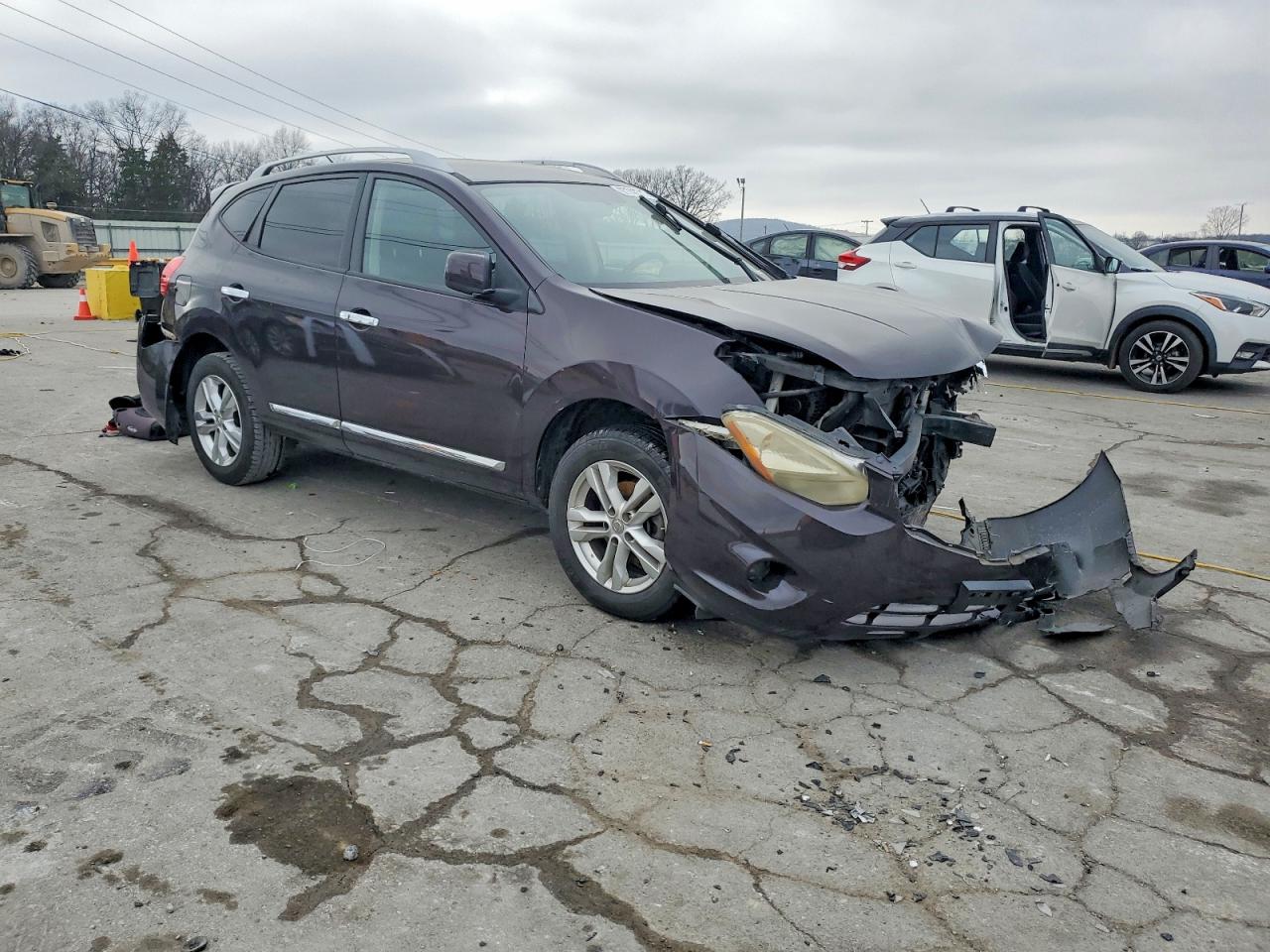2013 NISSAN ROGUE S photo 4