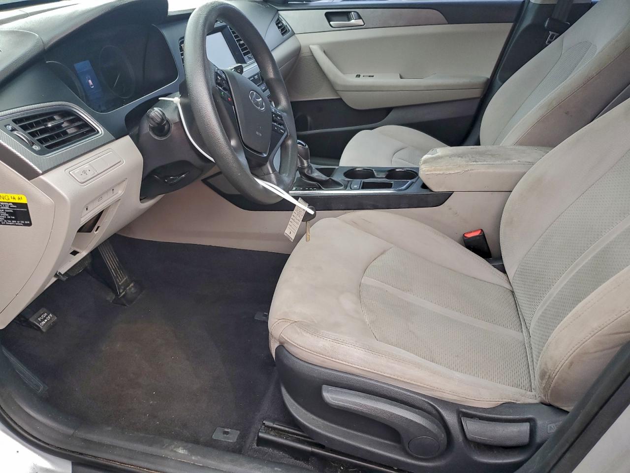 2016 HYUNDAI SONATA SE photo 7