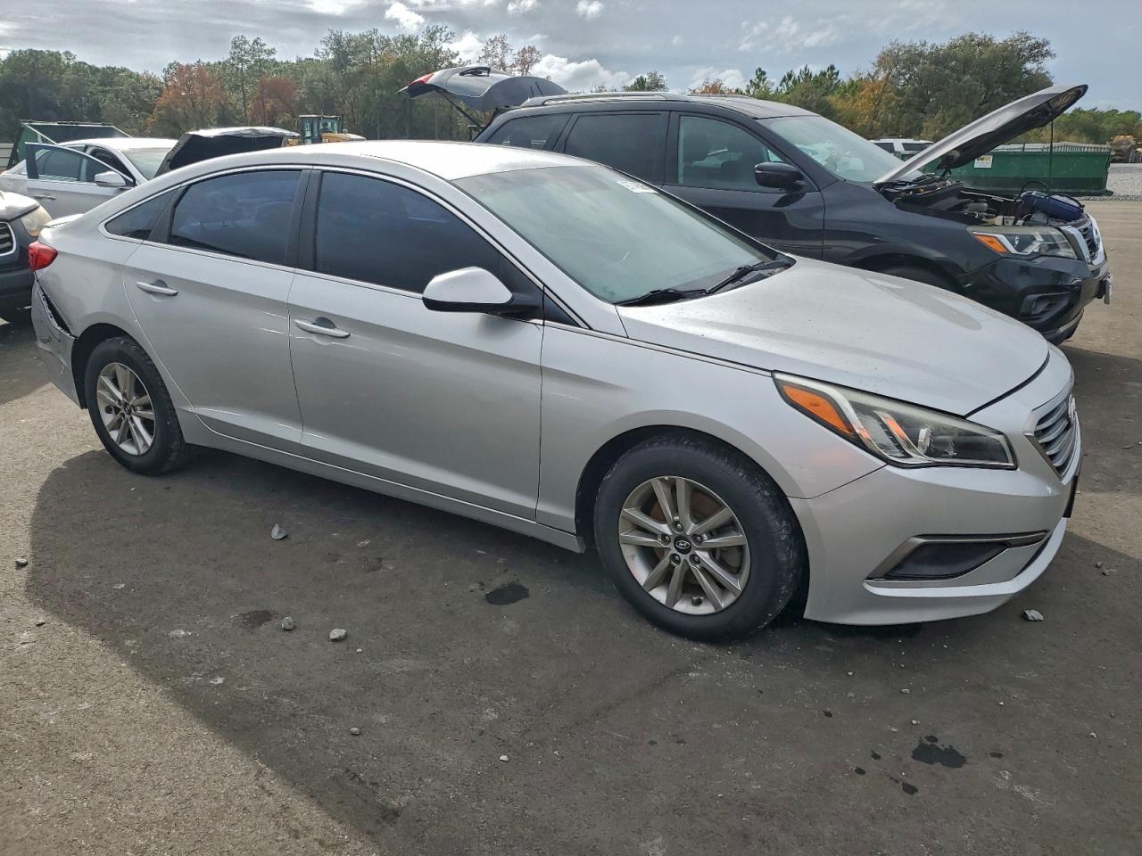 2016 HYUNDAI SONATA SE photo 4