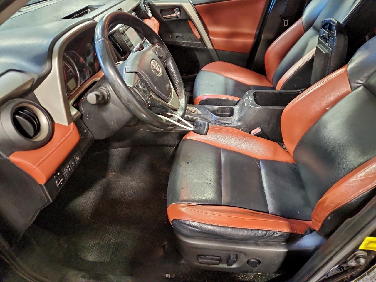 2014 TOYOTA RAV4 LIMITED photo 7