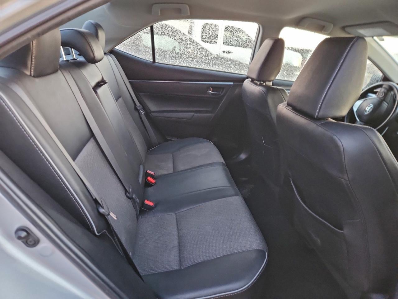 2016 TOYOTA COROLLA L photo 10