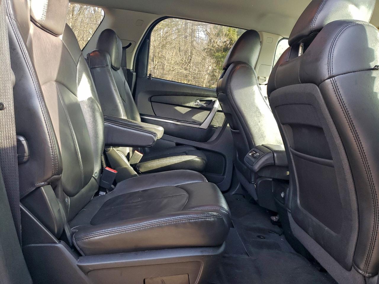 2010 GMC ACADIA SLT-1 photo 11
