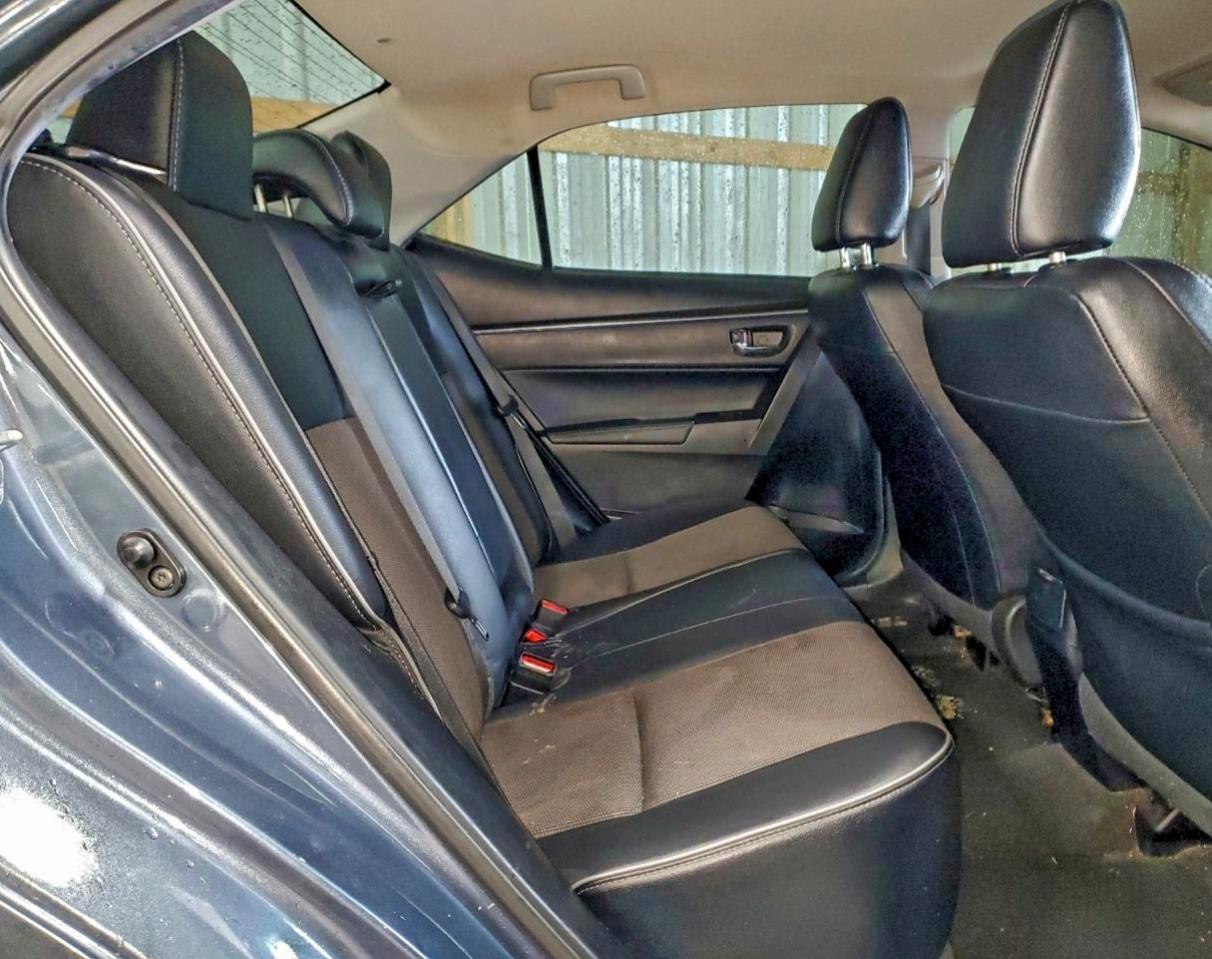 2015 TOYOTA COROLLA L photo 10