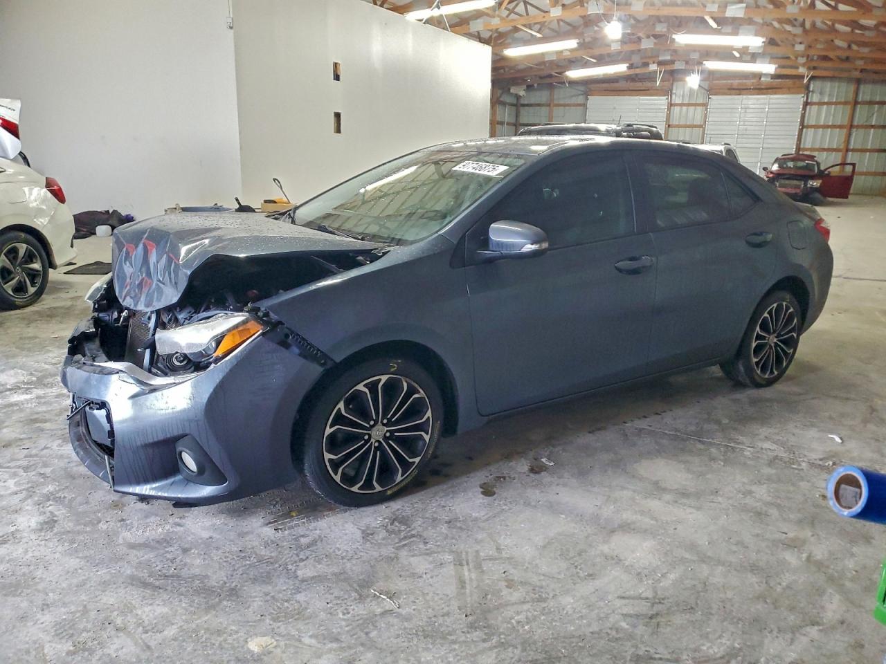 2015 TOYOTA COROLLA