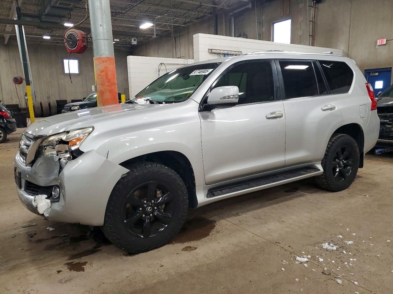 2011 LEXUS GX