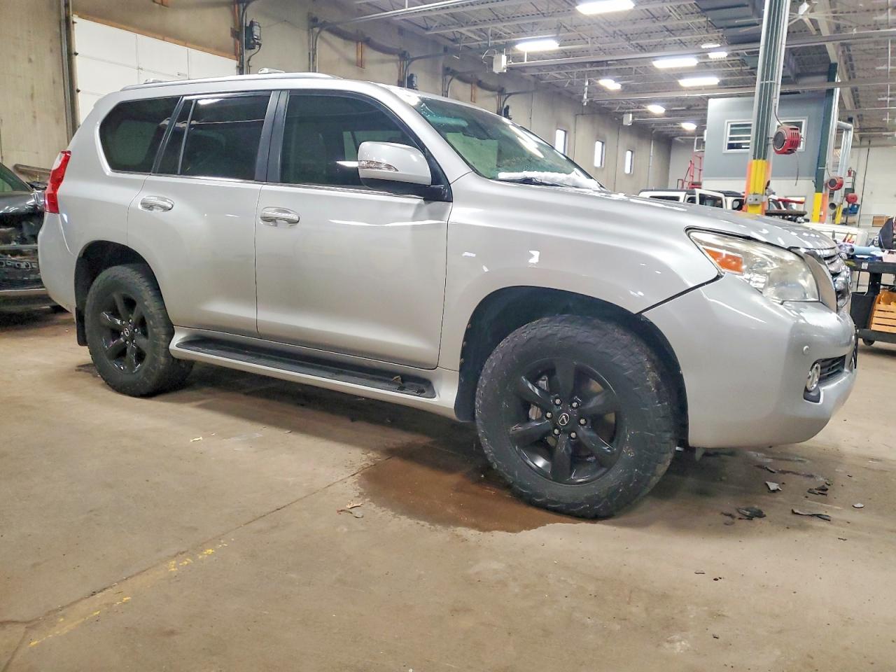2011 LEXUS GX 460 photo 7