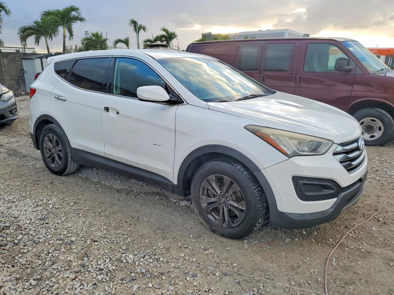 2015 HYUNDAI SANTA FE SPORT photo 4