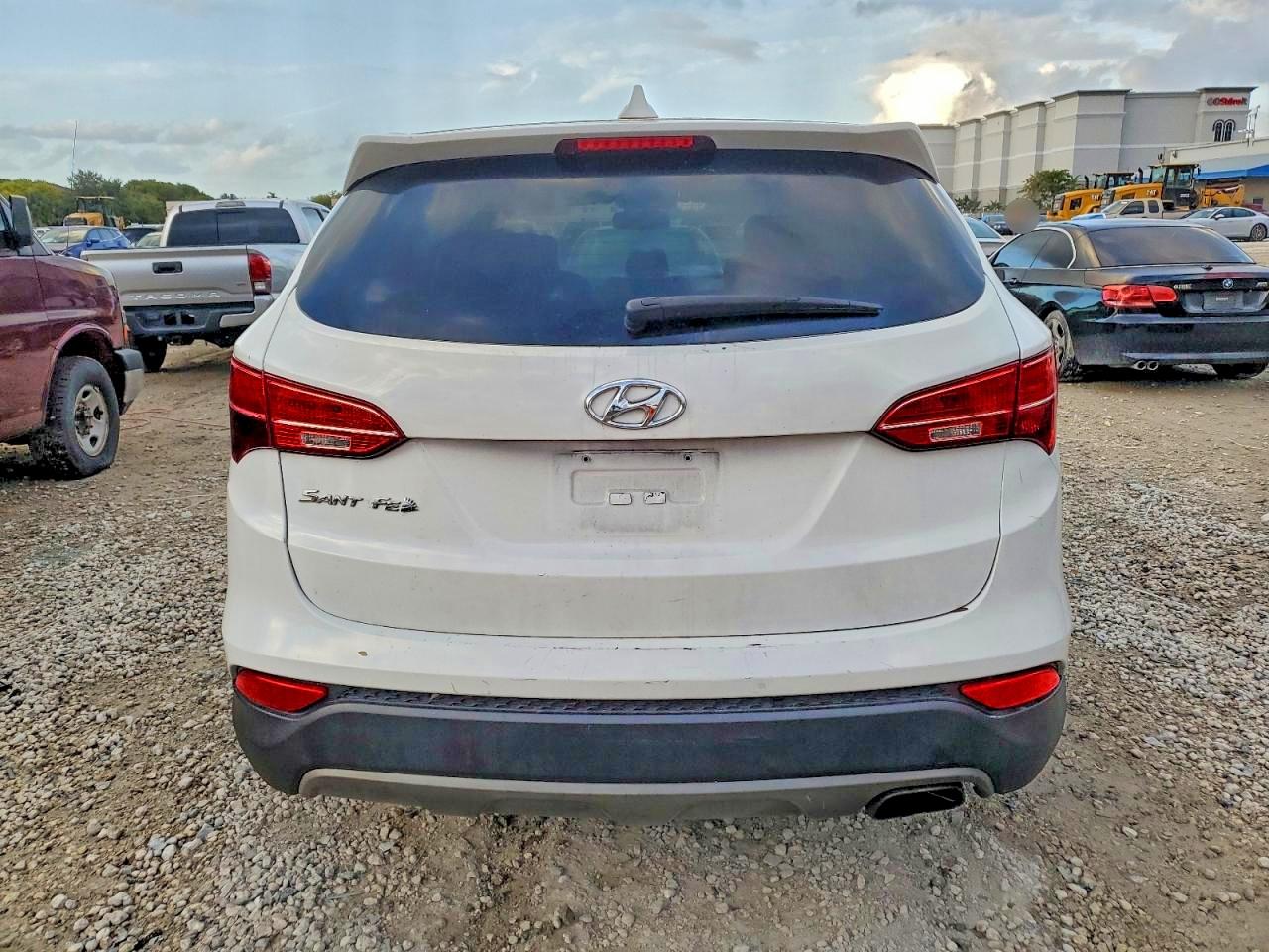 2015 HYUNDAI SANTA FE SPORT photo 6