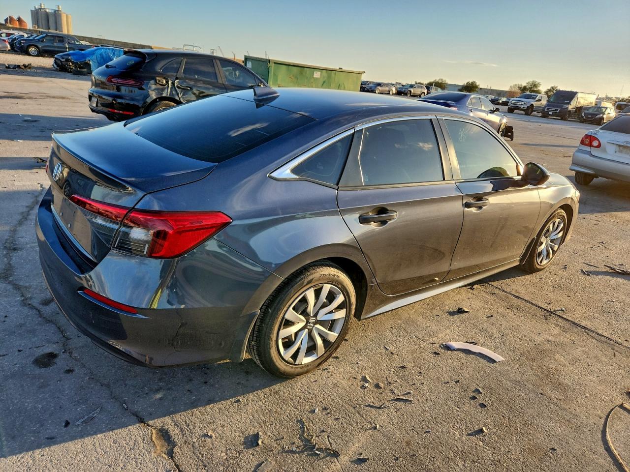 2023 HONDA CIVIC LX photo 5