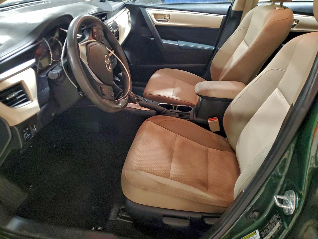 2015 TOYOTA COROLLA L photo 7