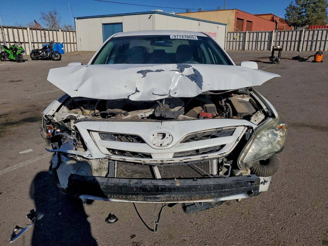 2012 TOYOTA COROLLA BASE photo 13