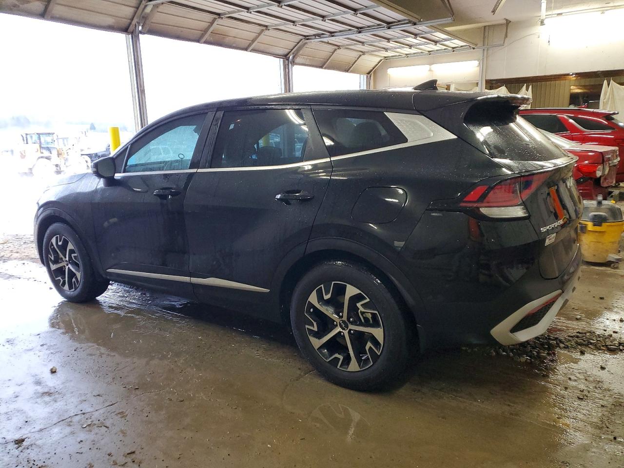 2025 KIA SPORTAGE EX photo 2