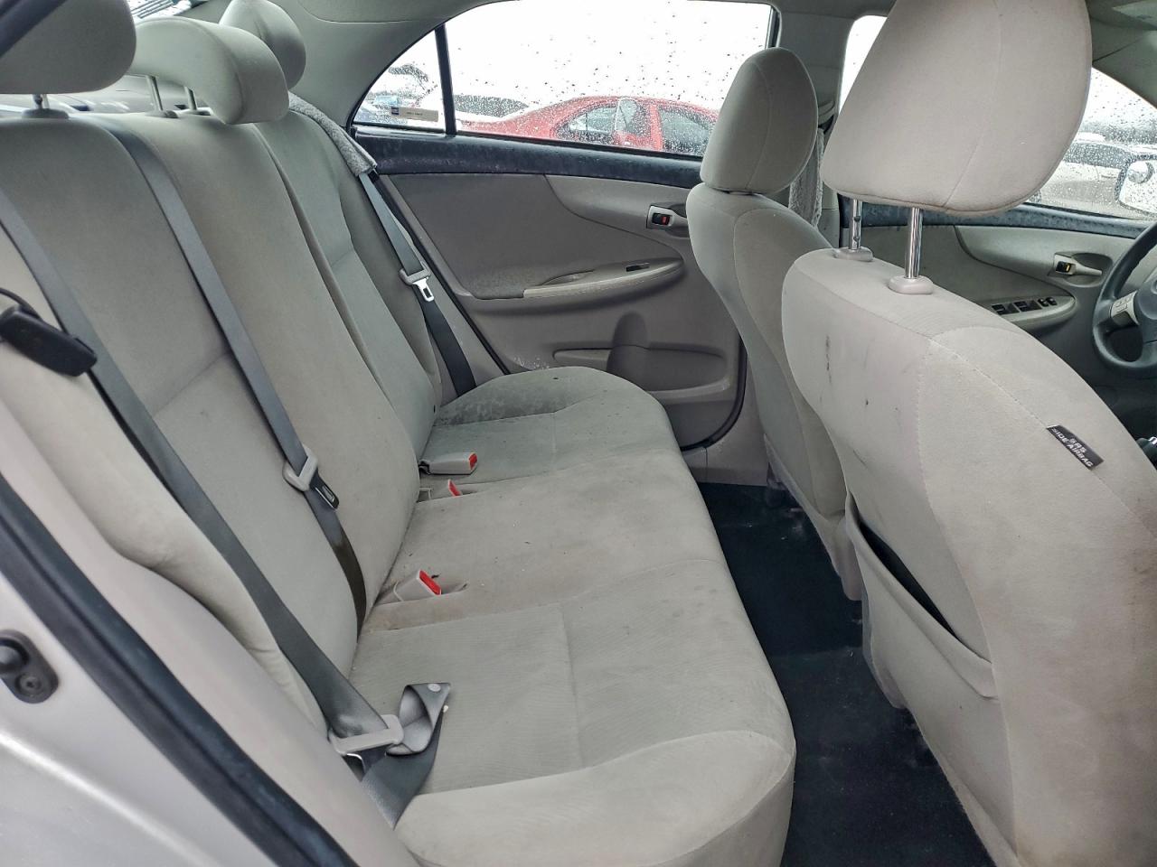 2013 TOYOTA COROLLA BASE photo 10