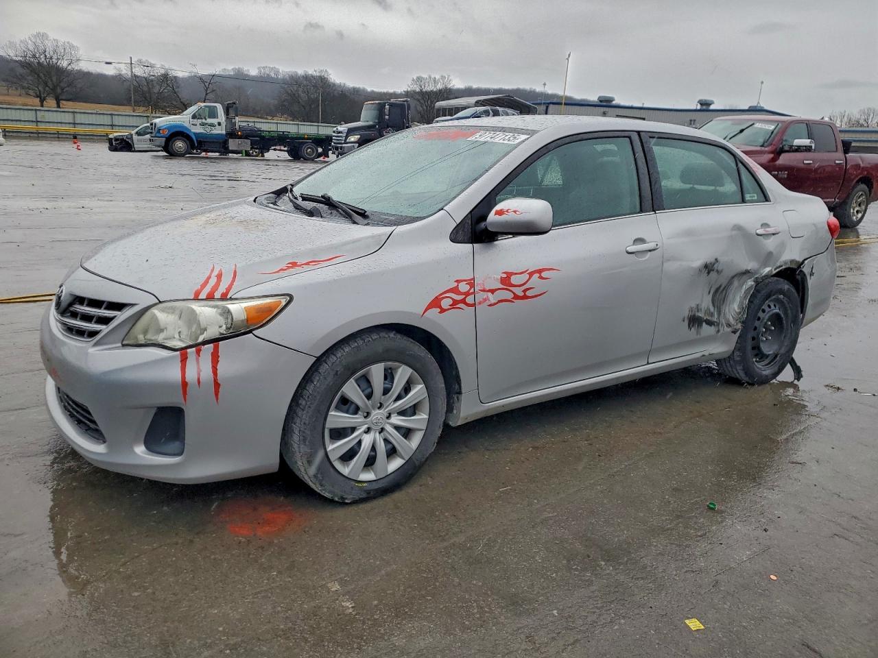 2013 TOYOTA COROLLA