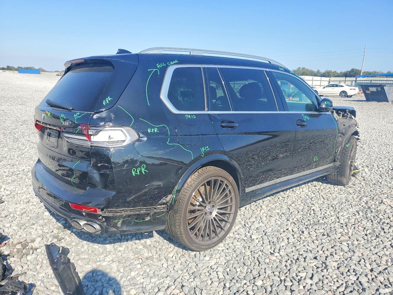 2021 BMW X7 ALPINA XB7 photo 3