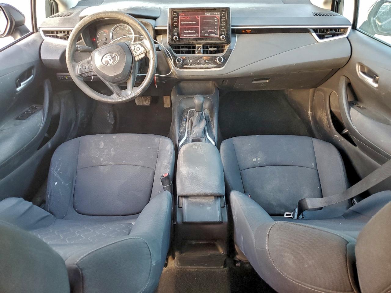 2020 TOYOTA COROLLA LE photo 8