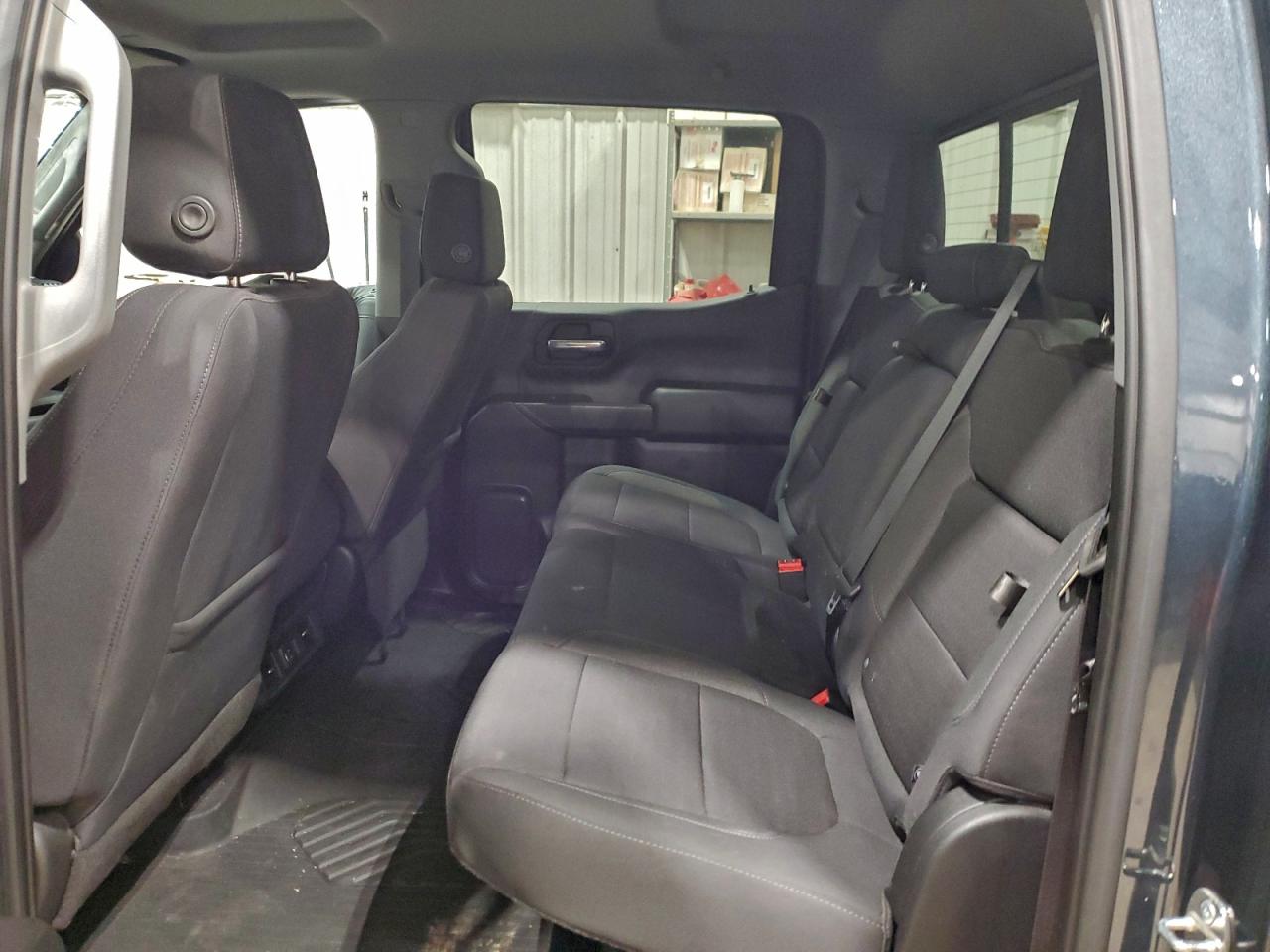 2020 CHEVROLET SILVERADO K1500 LT photo 10