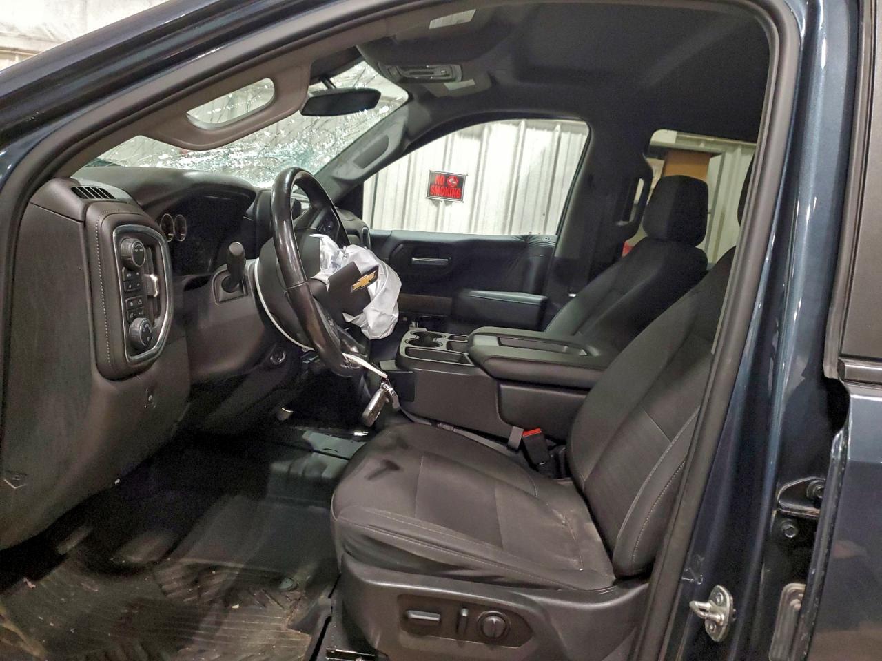 2020 CHEVROLET SILVERADO K1500 LT photo 7