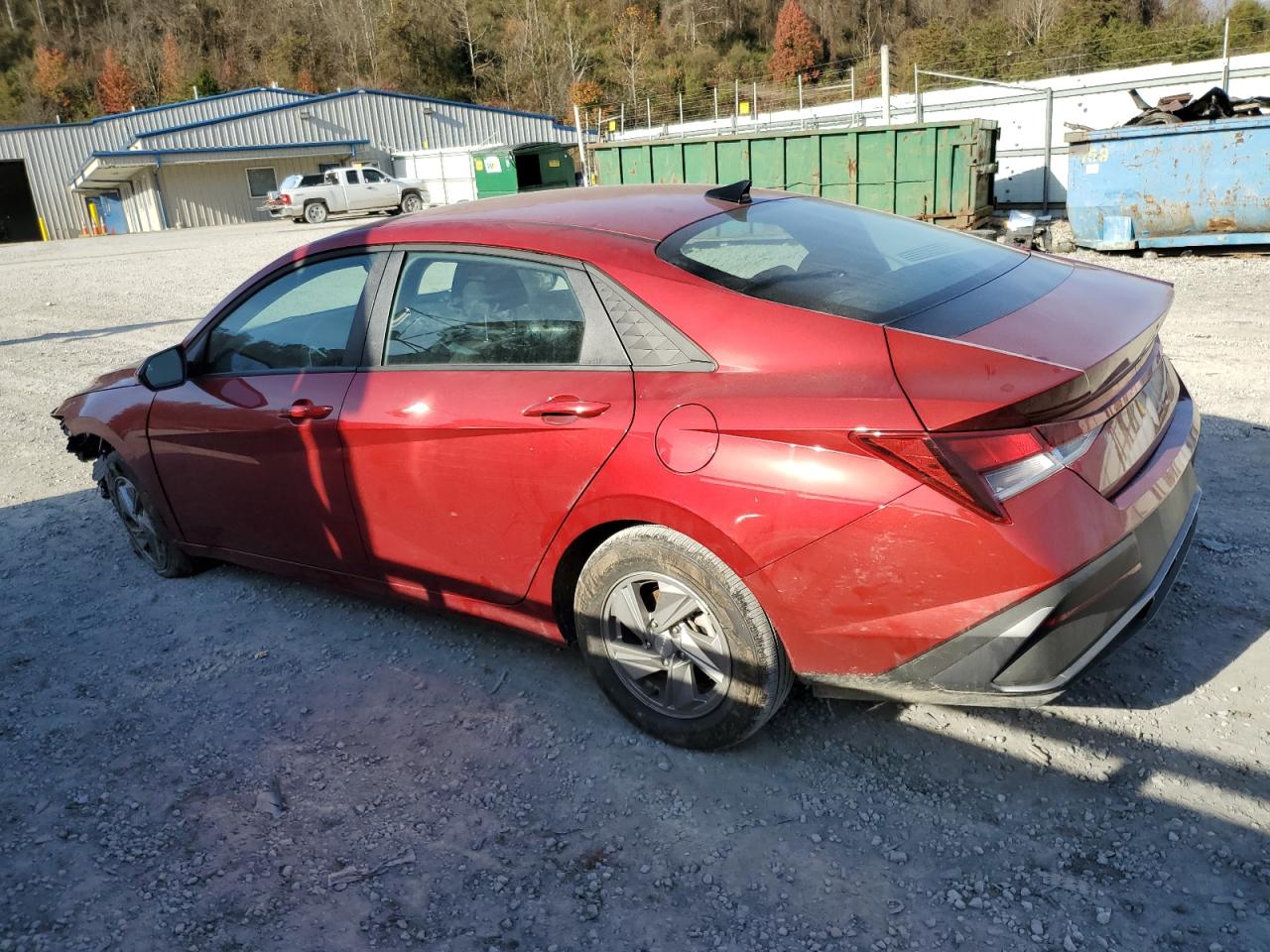 2025 HYUNDAI ELANTRA SE photo 2