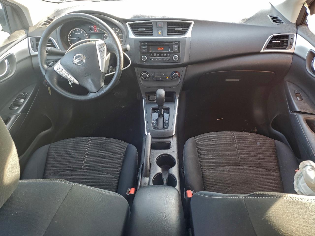 2016 NISSAN SENTRA S photo 15