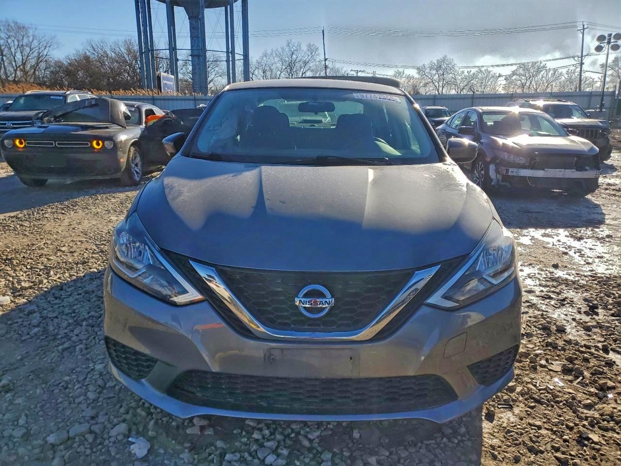 2016 NISSAN SENTRA S photo 9