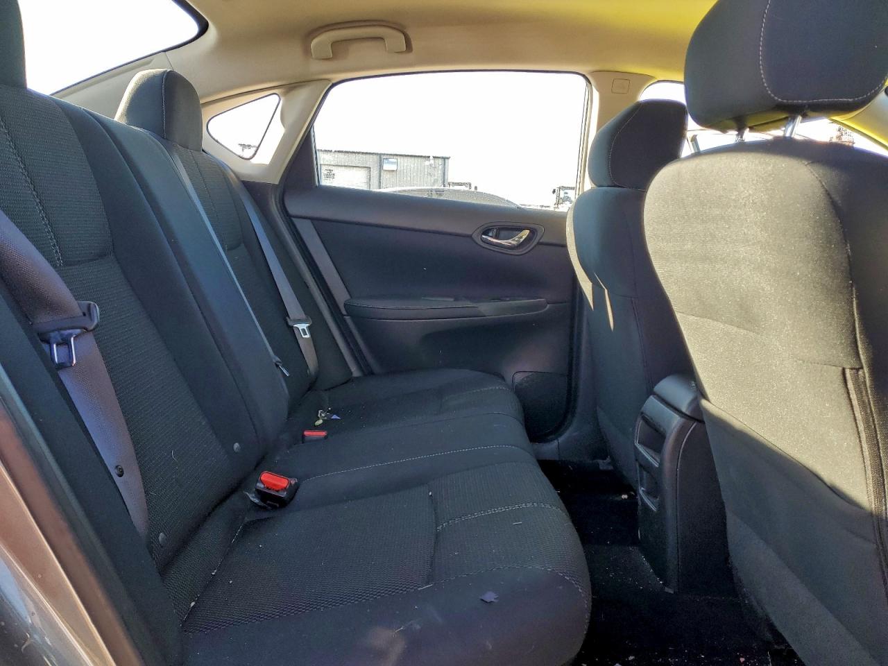 2016 NISSAN SENTRA S photo 19