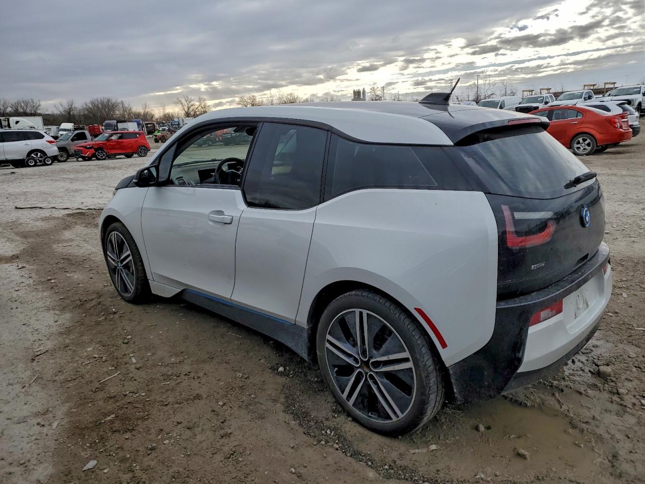 2015 BMW I3 REX photo 2