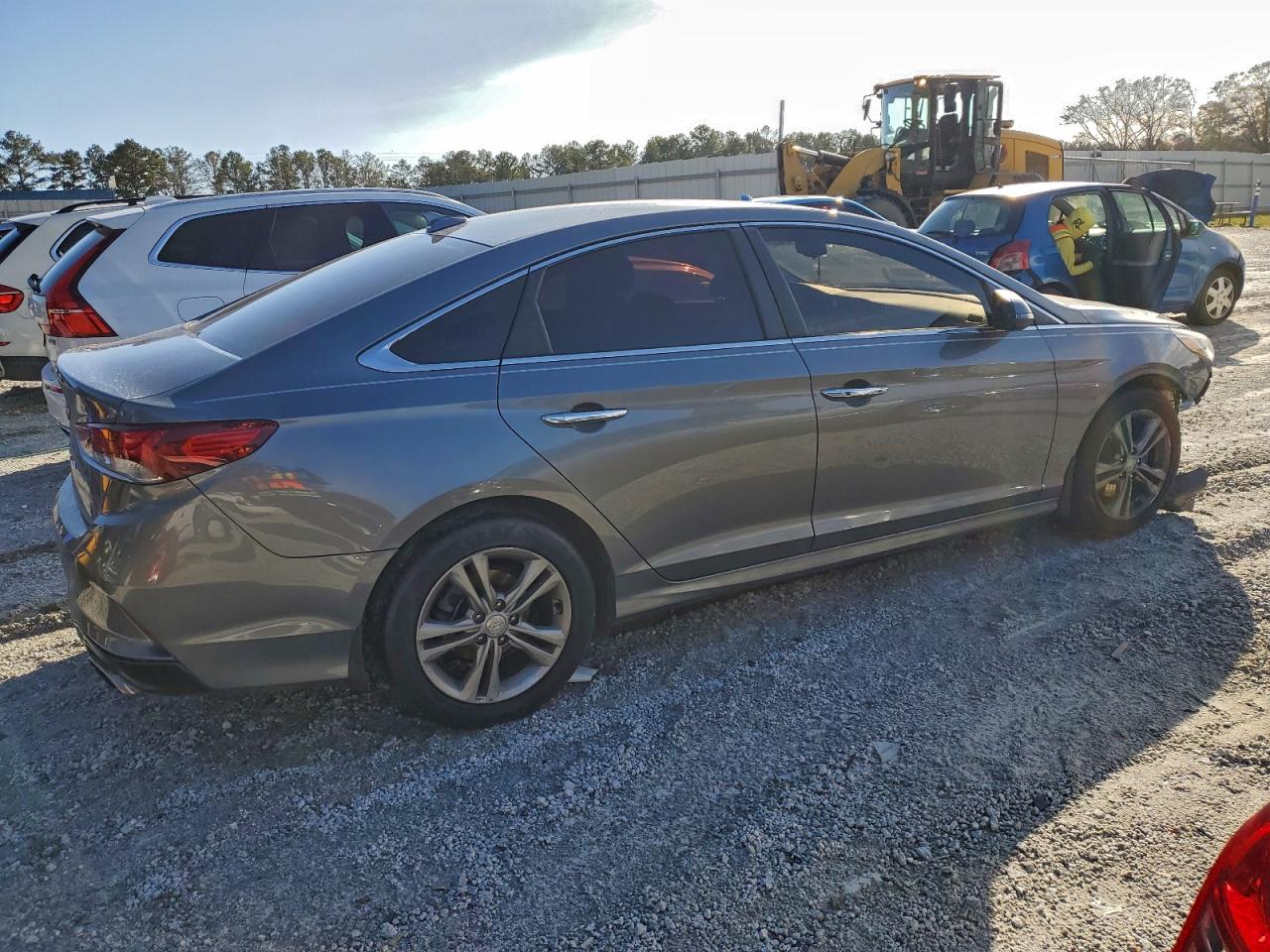 2018 HYUNDAI SONATA SPORT photo 3
