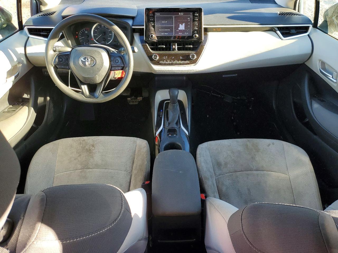 2020 TOYOTA COROLLA LE photo 8