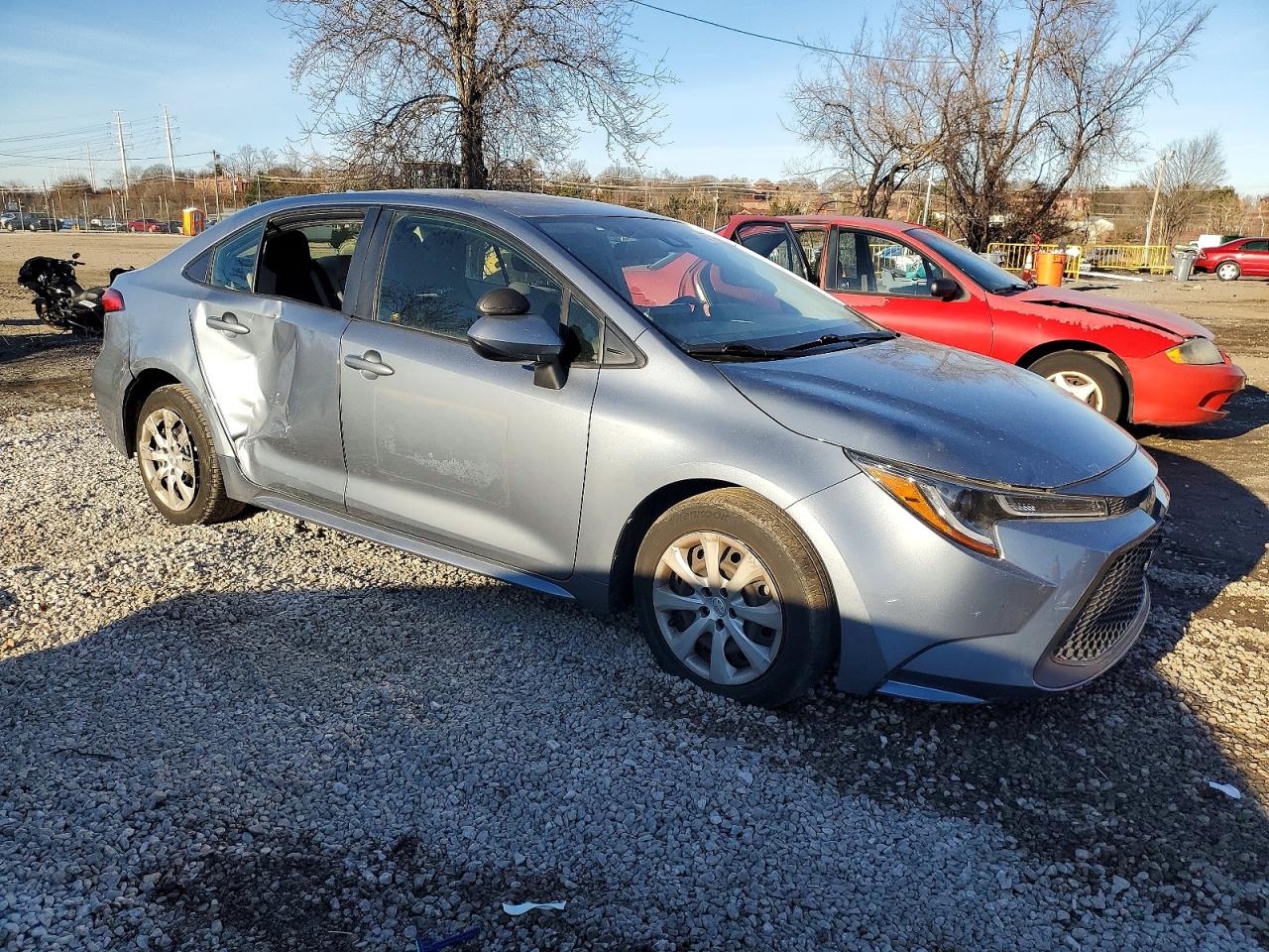 2020 TOYOTA COROLLA LE photo 4