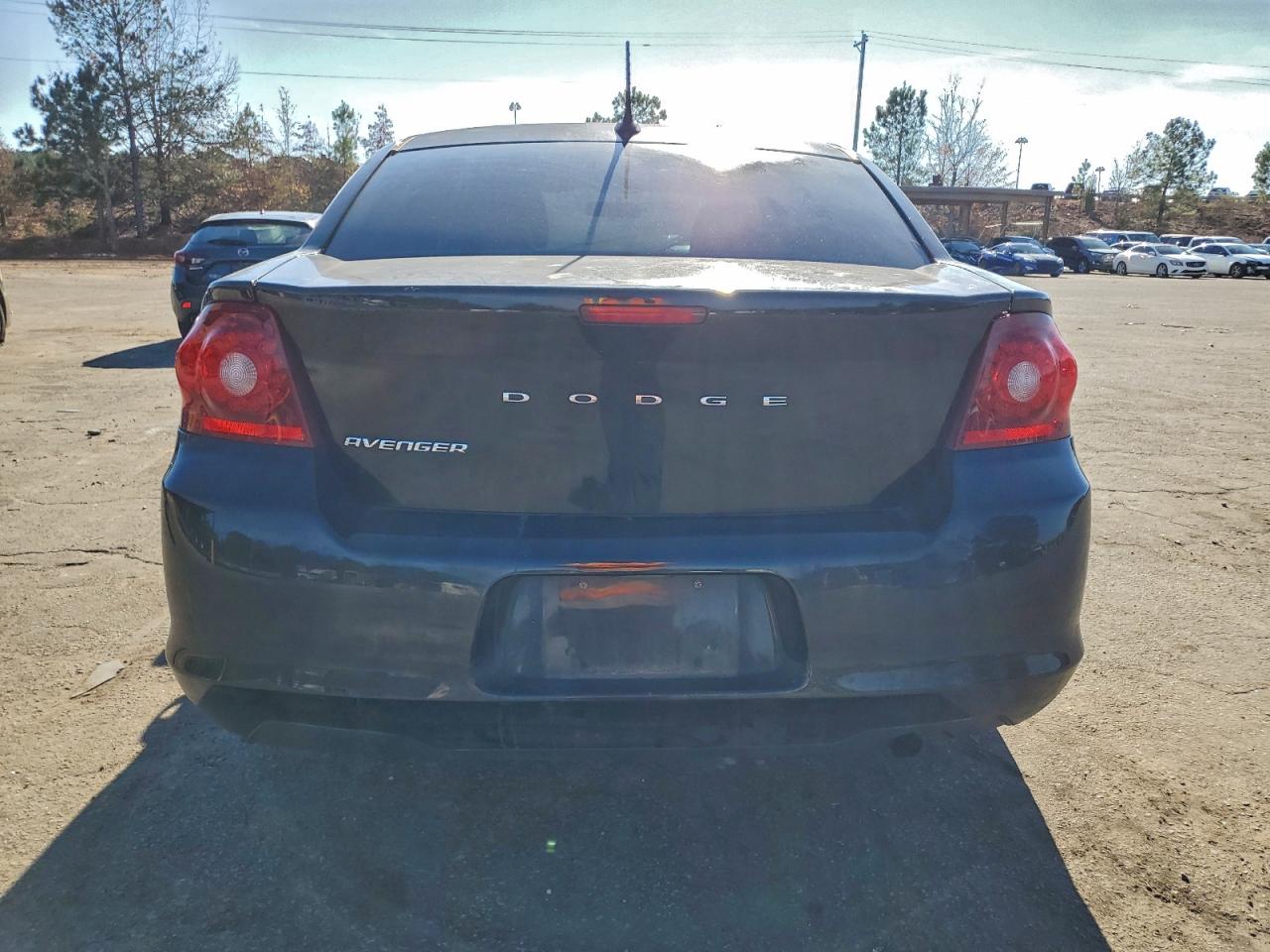 2014 DODGE AVENGER SE photo 6
