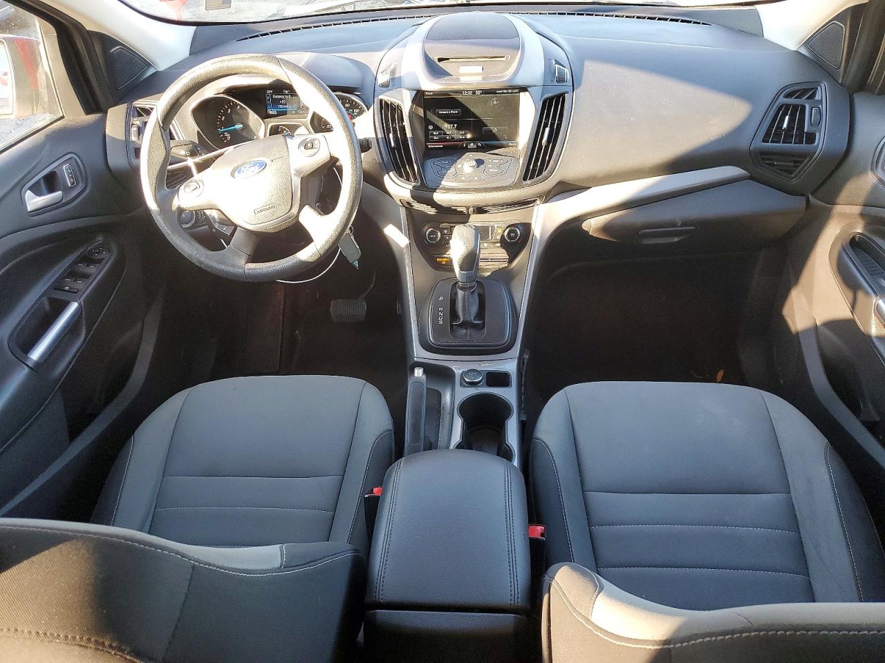 2015 FORD ESCAPE SE photo 8