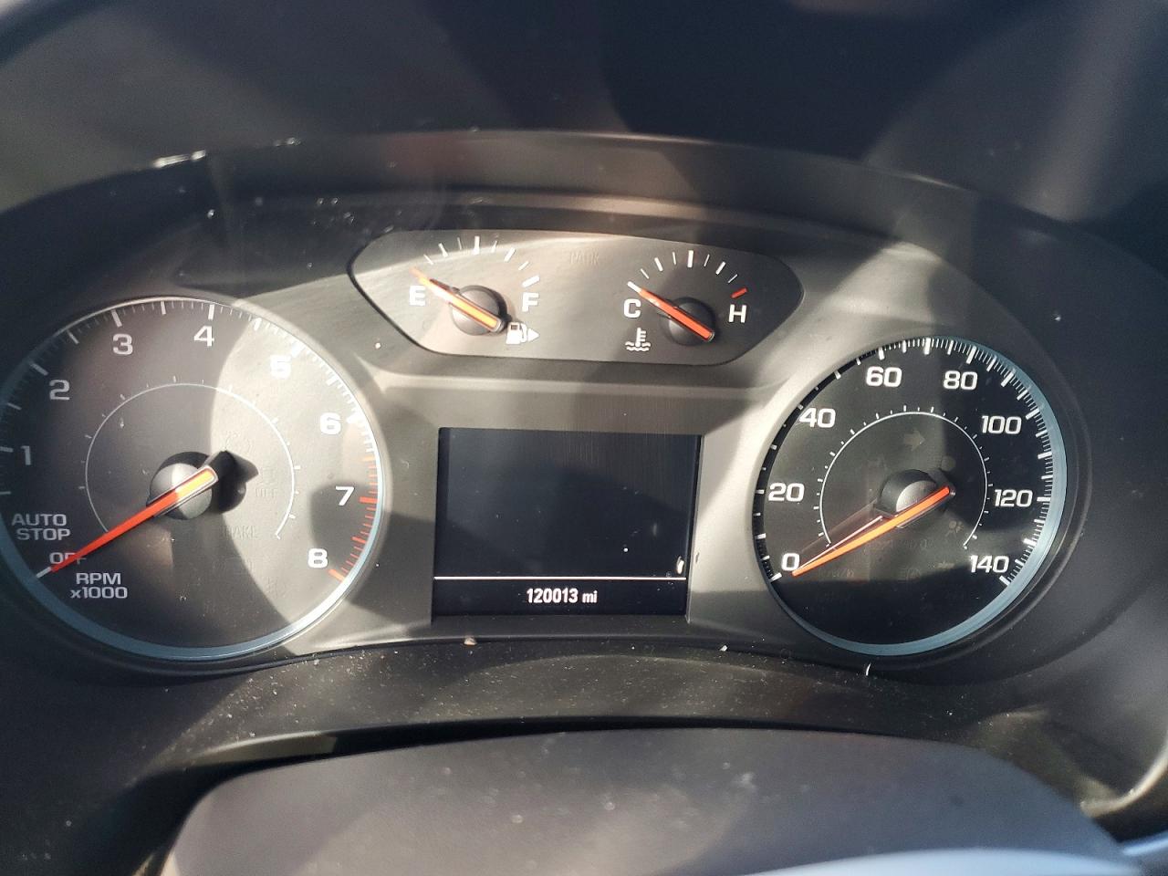 2018 CHEVROLET MALIBU photo 9