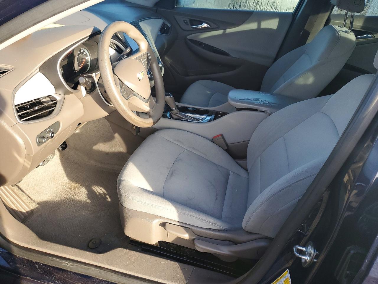 2018 CHEVROLET MALIBU photo 7