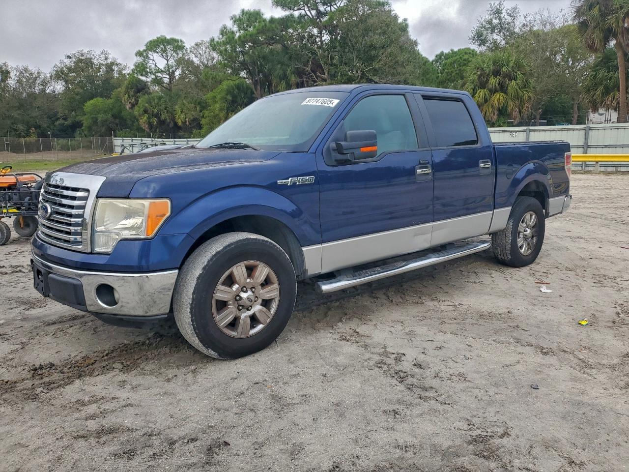 2011 FORD F150