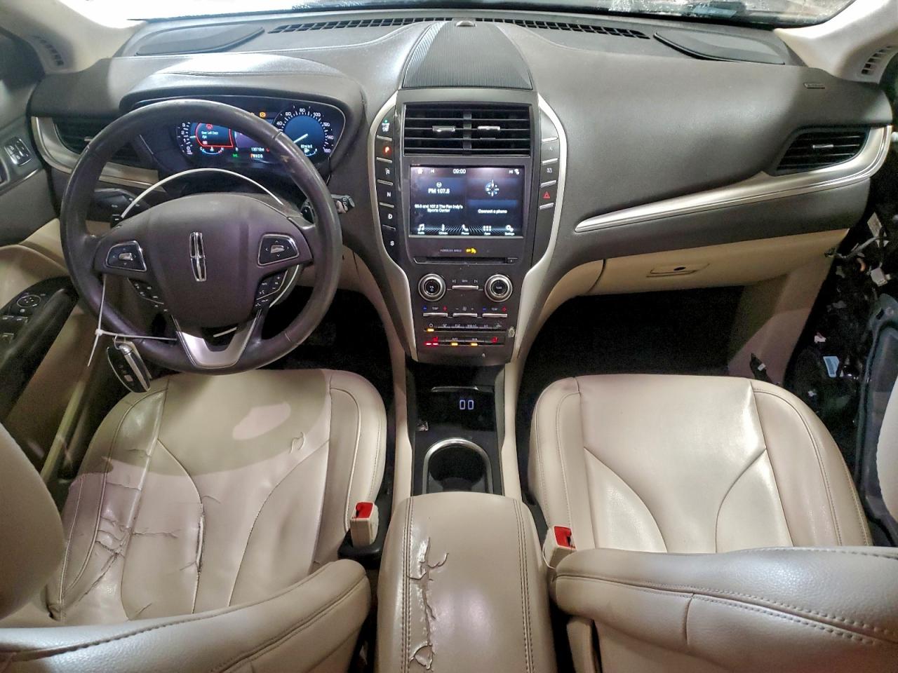 2017 LINCOLN MKC PREMIERE photo 15