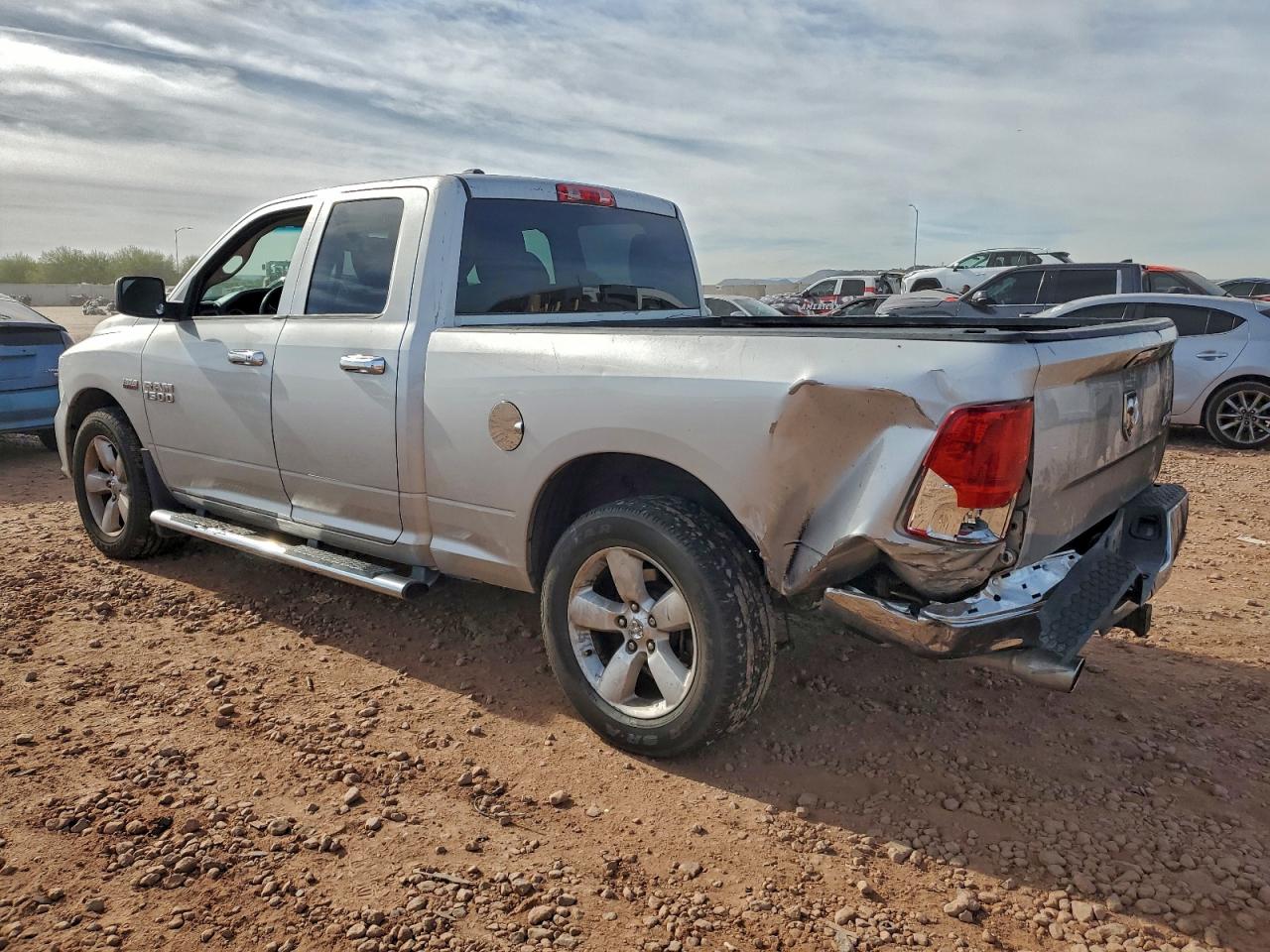 2014 RAM 1500 ST photo 2