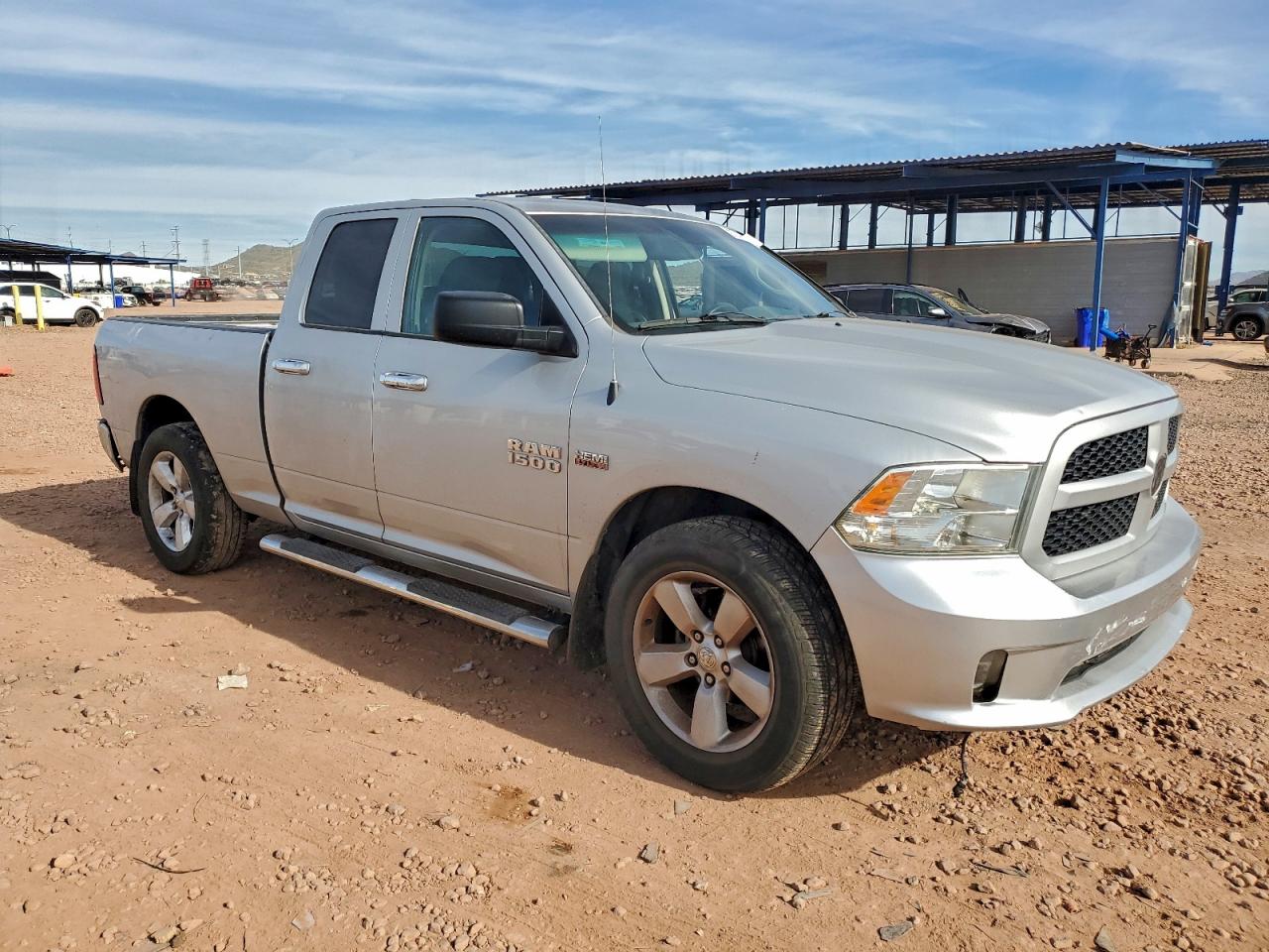 2014 RAM 1500 ST photo 4