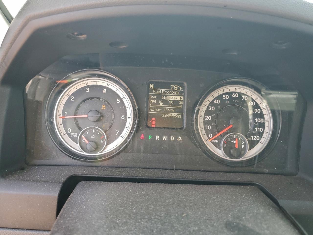 2014 RAM 1500 ST photo 9