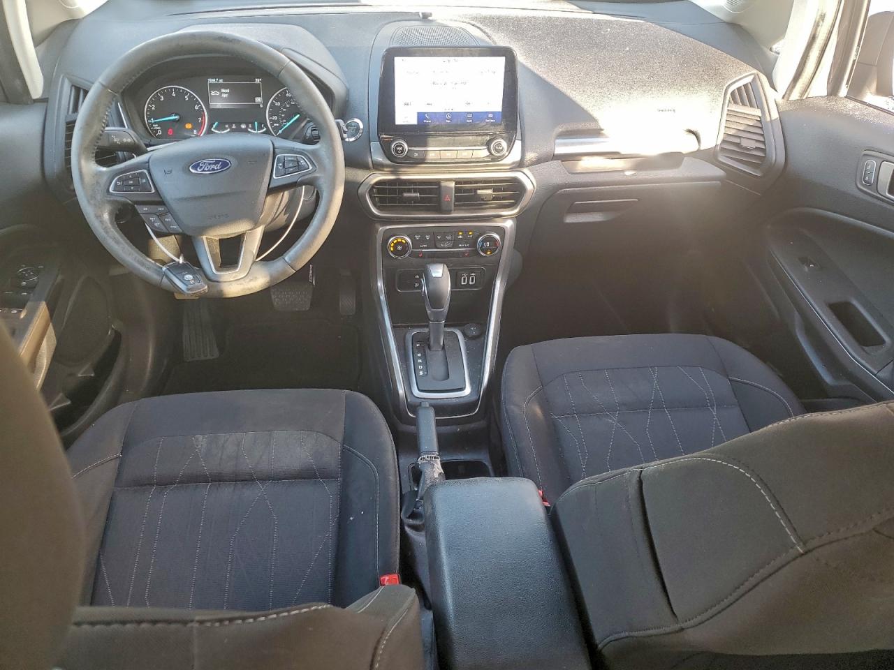 2020 FORD ECOSPORT SE photo 8
