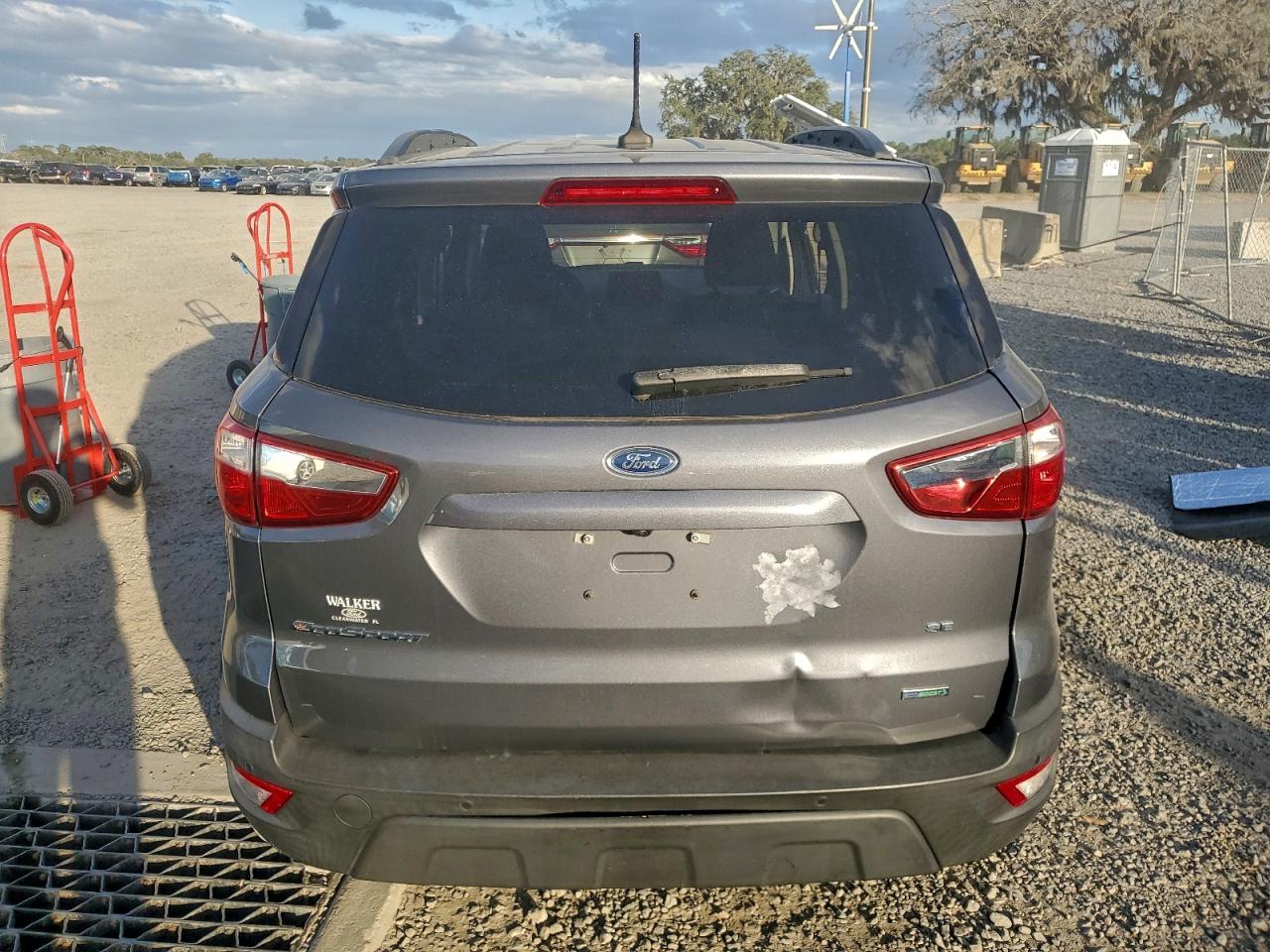2020 FORD ECOSPORT SE photo 6