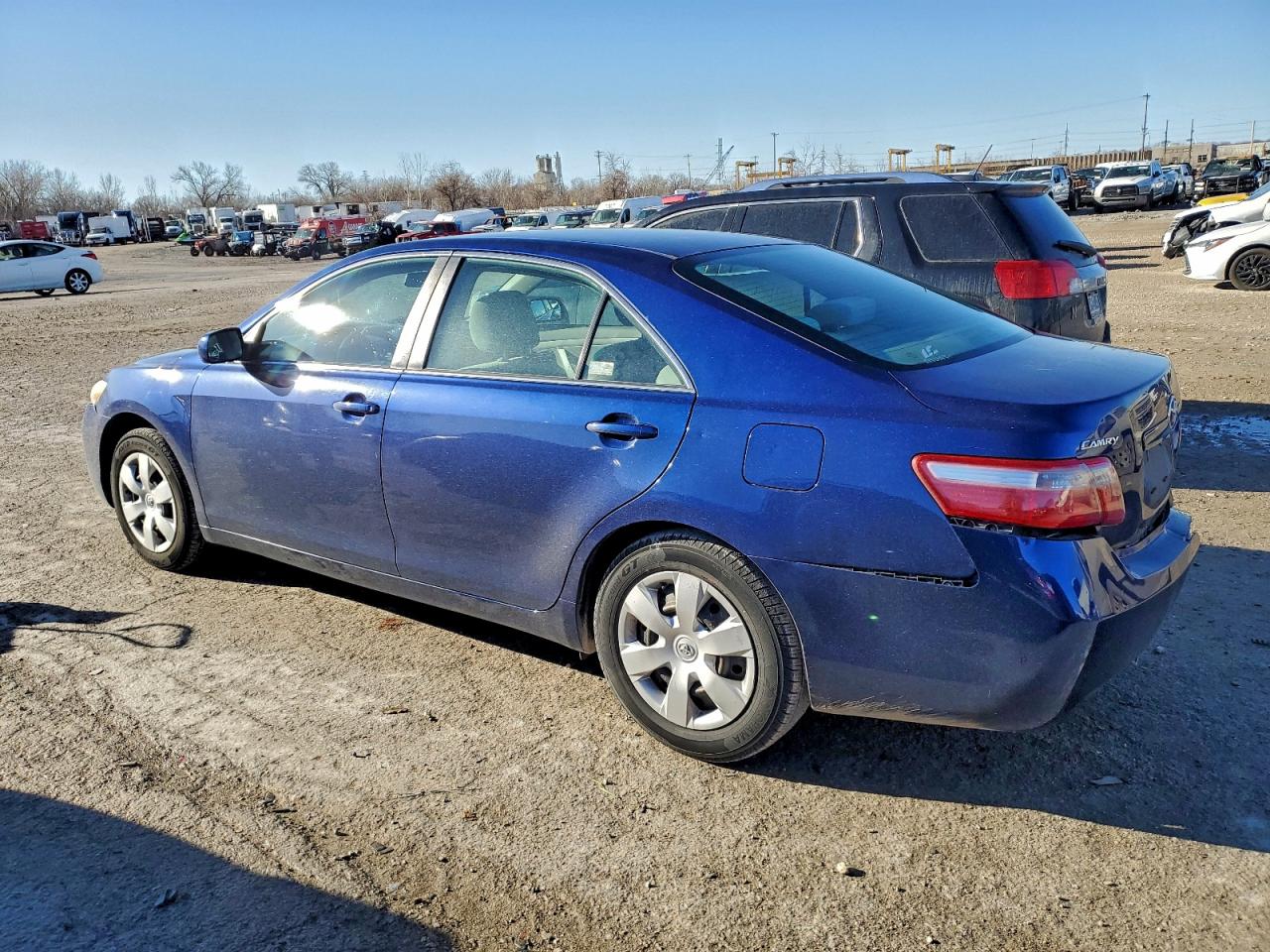 2009 TOYOTA CAMRY BASE photo 2