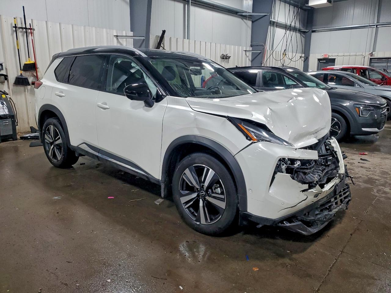 2023 NISSAN ROGUE SL photo 4