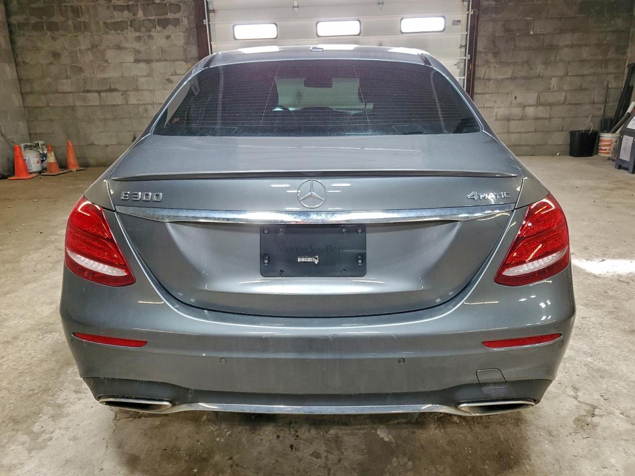2018 MERCEDES-BENZ E 300 4MATIC photo 6