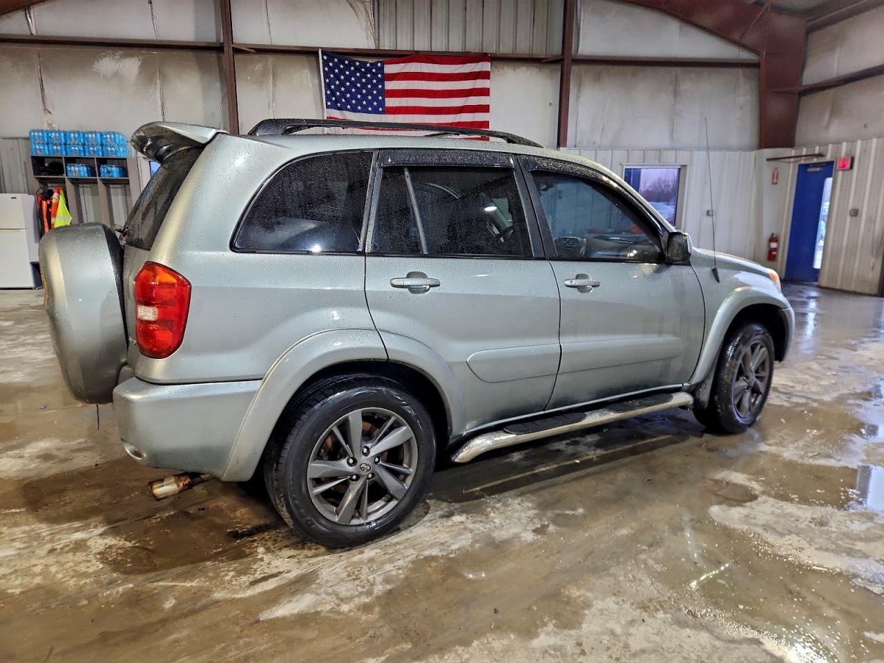 2005 TOYOTA RAV4 photo 5