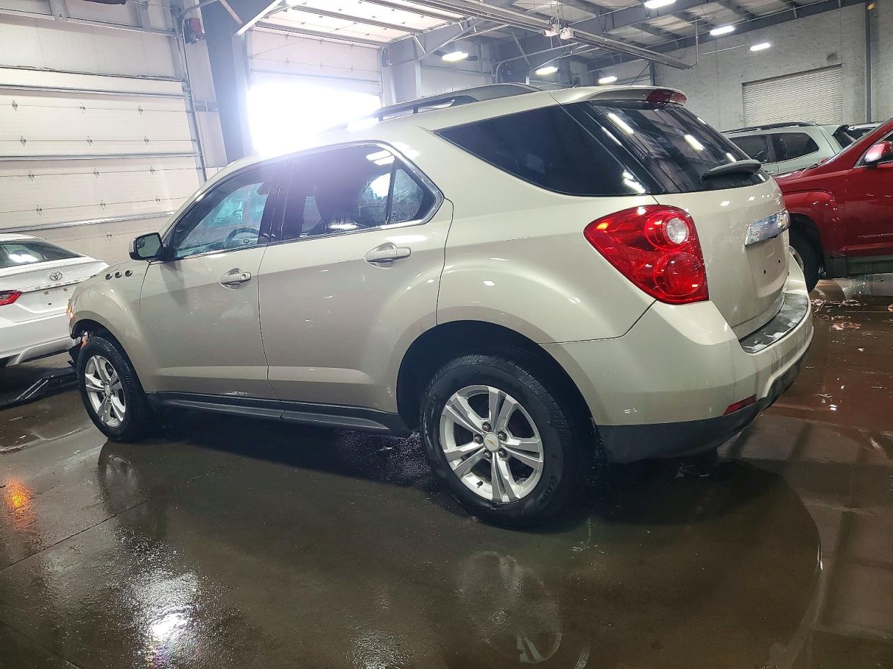 2013 CHEVROLET EQUINOX LT photo 3