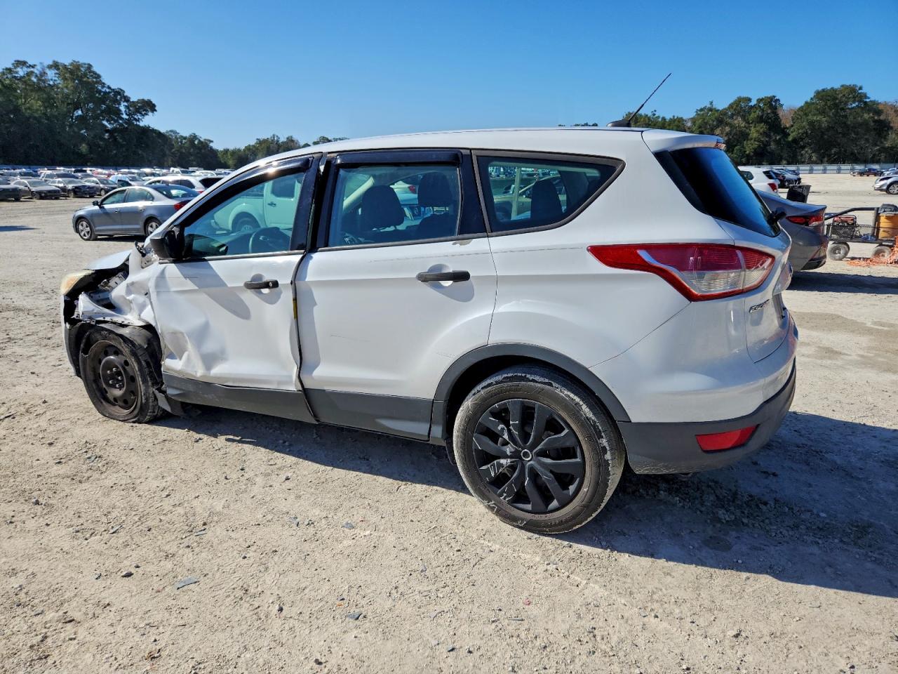 2014 FORD ESCAPE S photo 2