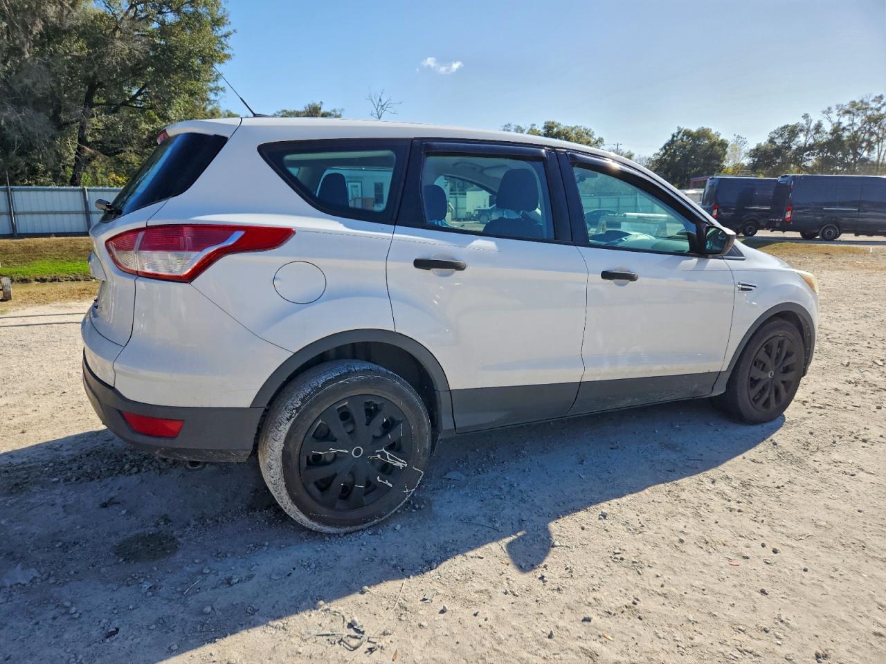 2014 FORD ESCAPE S photo 3